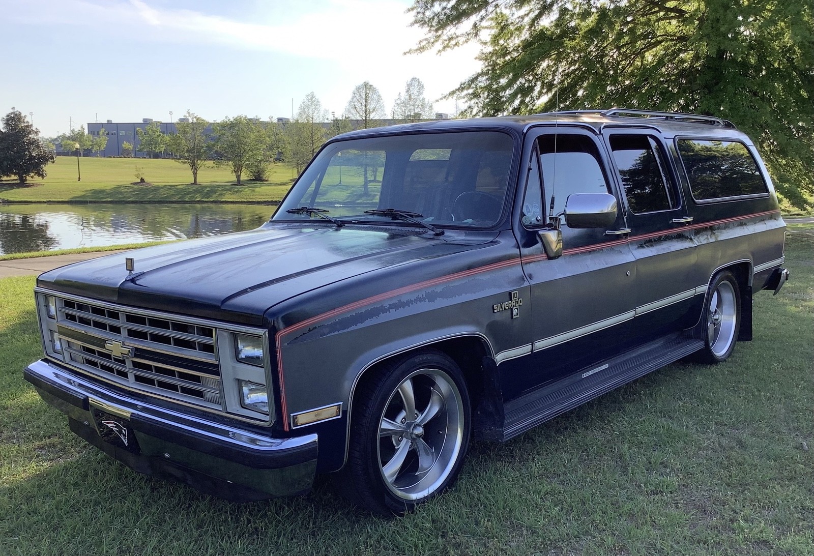1986 Chevrolet Suburban for sale in Auburn Alabama