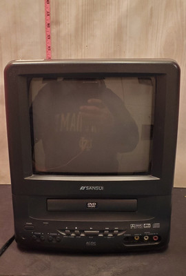 Vintage Sansui cdvd9000a  TV dvd Combo For Parts or repair
