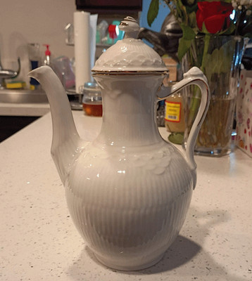 Royal Copenhagen Tradition White Half Lace Coffee Pot w/ Lid 1275/518