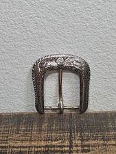 Silver Western Belt Buckle With Flower Pattern  Rope Outline