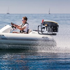 4-Stroke 9 HP Outboard Motor Gas powered Boat Engine With Air Cooling Heavy Duty