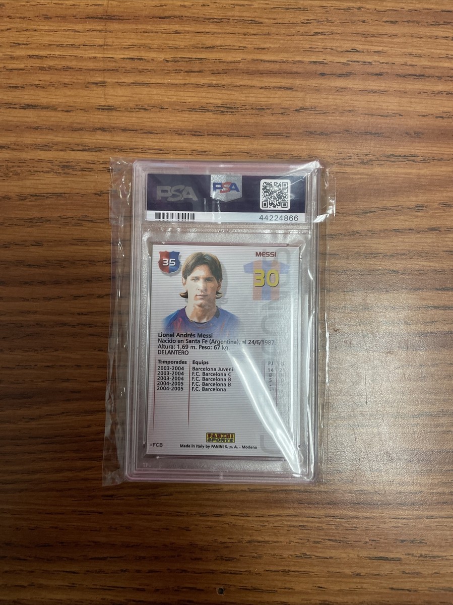 リオネルメッシ　ルーキーカード 2004 Panini Mega Cracks 2004 Panini Megacracks Lionel Messi ROOKIE RC #71 BGS 8.5 NM