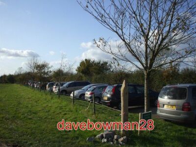 FOTO AMELIA TRUST FARM ÜBERLAUF PARKPLATZ EIN SCHÖNER TAG IN DER HALBZEITPAUSE SO