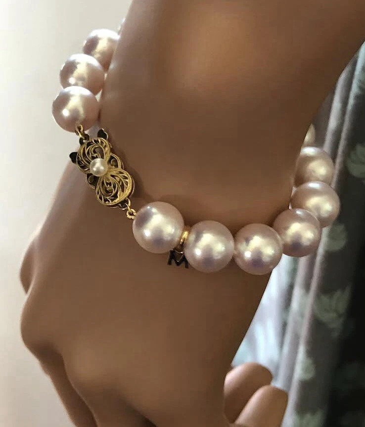 Mikimoto Certified 18K YG Cultured 9-9.5mm A+Akoya Pearl 7.5” Bracelet w/M Charm - Image 3 of 4