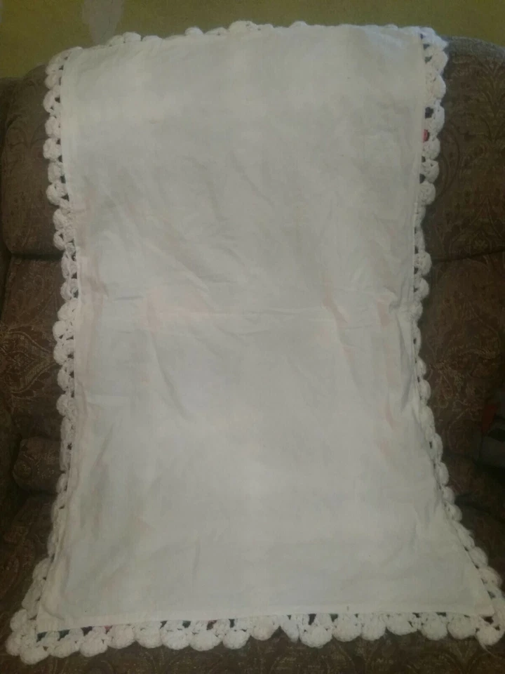 Hand knit baby blanket 40" × 23"  GUC - Image 3 of 3