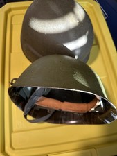 Lot de casques militaires anciens