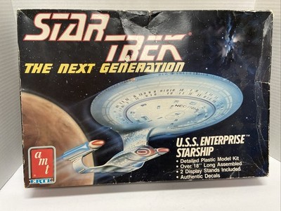 Vintage 1988 Star Trek Next Generation USS Enterprise Starship AMT Model Kit6619