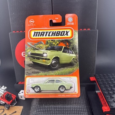 Matchbox 2024 1-100: MBX Highway 040/100 1975 Opel Kadett C GT/E GREEN