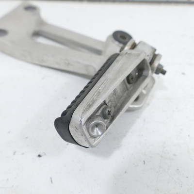 Yamaha XJR 1200 Fußraste hinten rechts Sozius Beifahrerraste 73881
