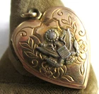 WWII US ARMY EMBLEM Heart Locket Sweetheart Pendant Jewelry 1/20 12K Gold Filled