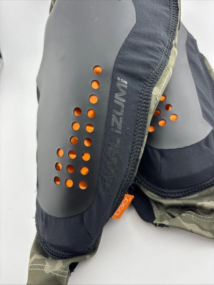Rodilleras de bicicleta Pearl Izumi Elevate para hombre camufladas pequeñas nuevas Foto 3 de 4