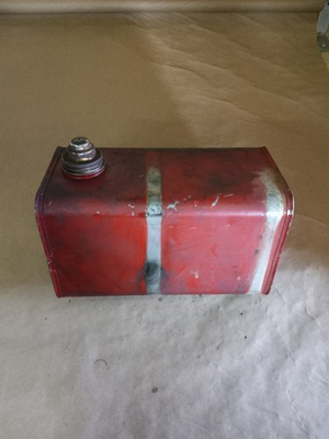 #ad Vintage OEM Briggs amp; Stratton 8 HP Cast Iron Engine Gas Tank Model 195437 1983 $50.00
