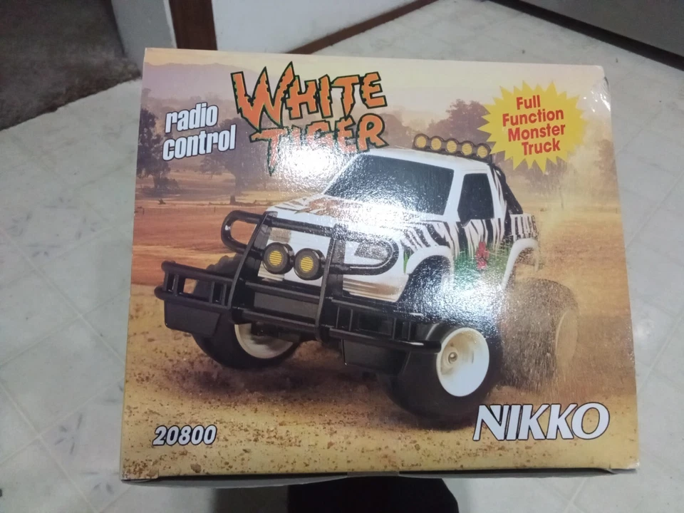 Vintage Nikko White Tiger, Never Opened - Image 4 of 4