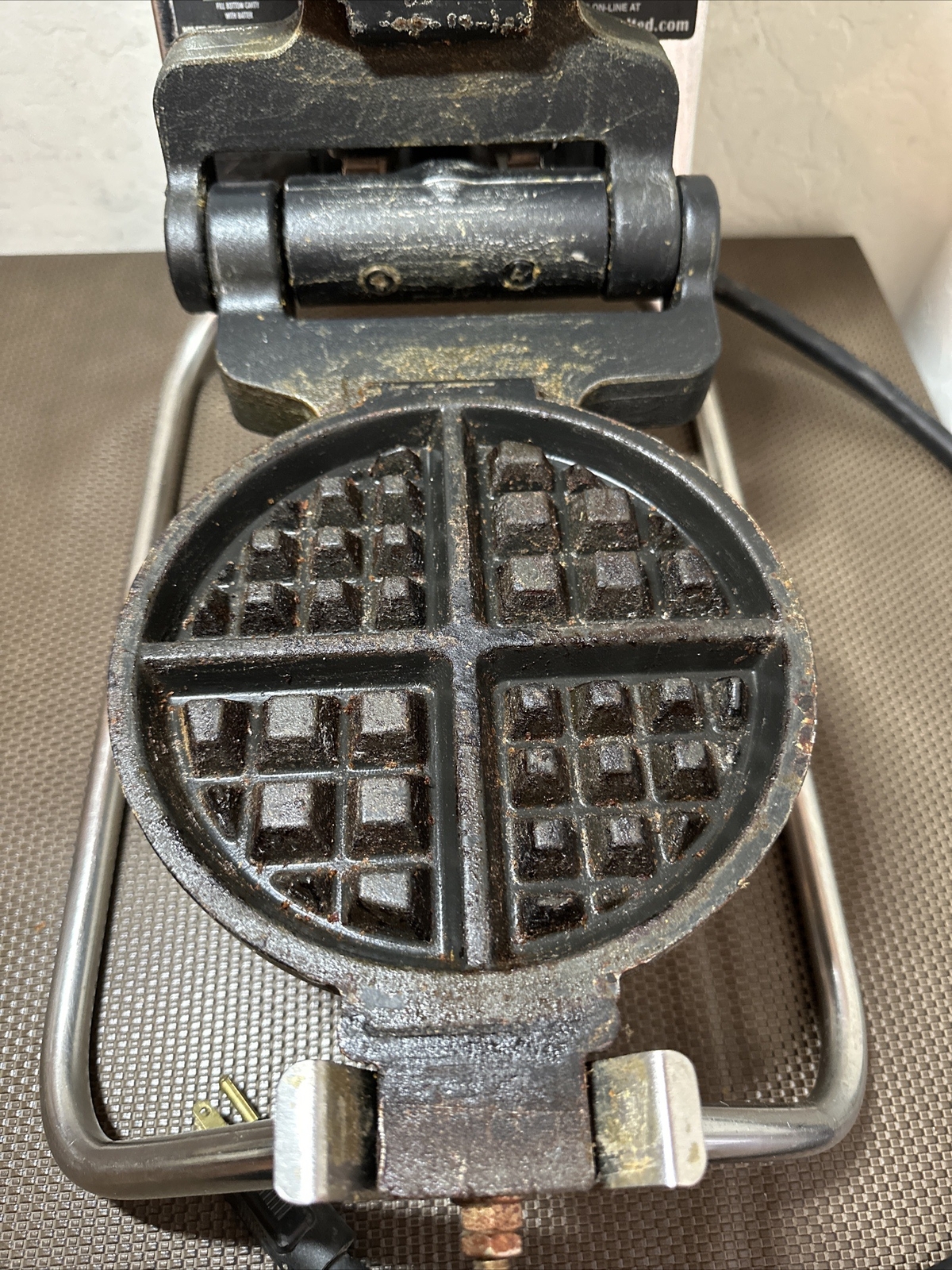 Carbons Golden Malted RTP America’s Belgian Waffle Maker eBay