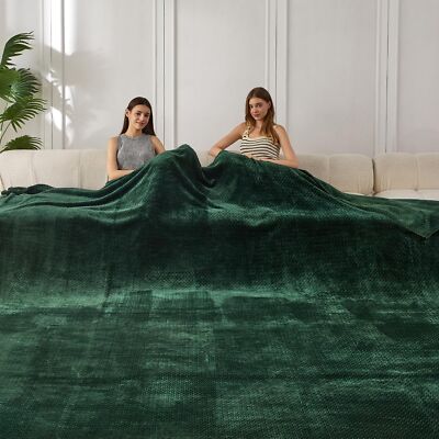 COOVA Seamless Big Blanket 120x120 Inch 3D Jacquard Huge Blanket - Cozy Extra...