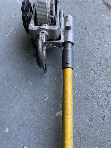 Little Mule Model 300-9 Lineman’s strap Hoist Ratcheting Strap Hoist Come A Long - Picture 8 of 23