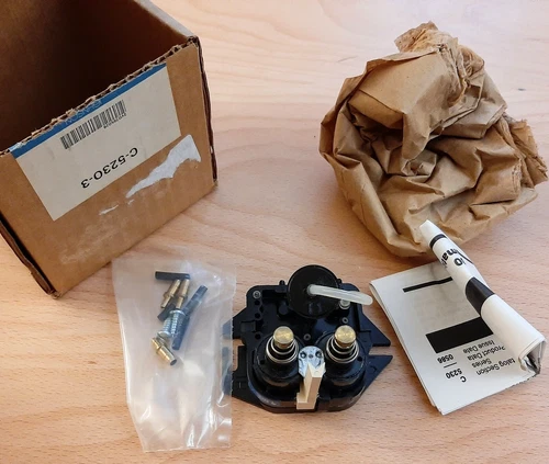 Genuine OEM Johnson Controls C5230-3 High Low Signal Limiter New Old Stock 