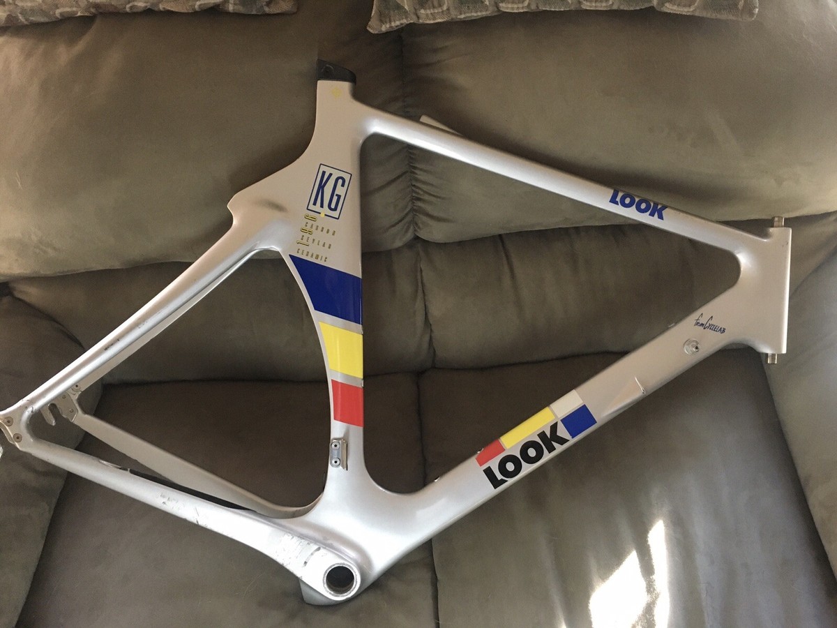LOOK KG 196 ロードバイクフレーム　カーボン ビンテージ　バイク Look Bicycle 56 Frame KG 196 with Campagnolo Groupset
