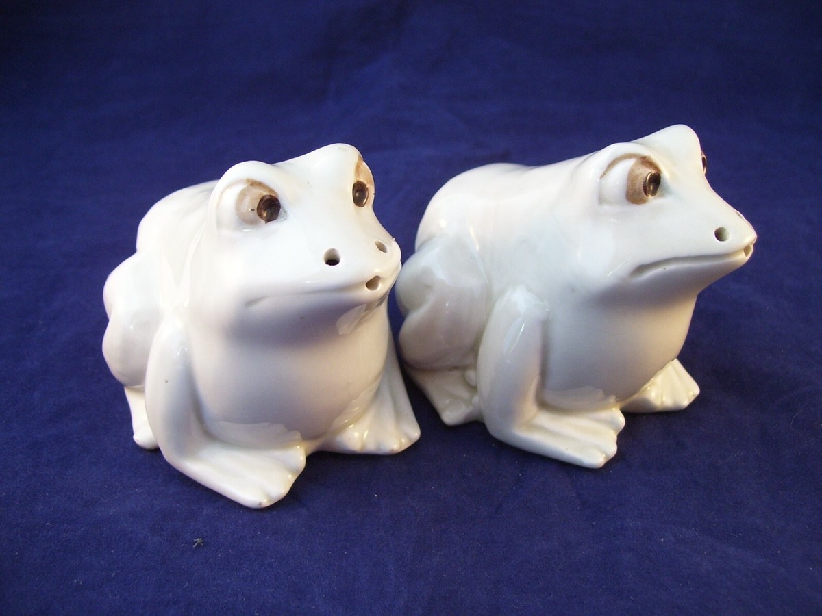 Vintage Fitz & Floyd Frog Toad Figural Salt & Pepper Shaker Set 