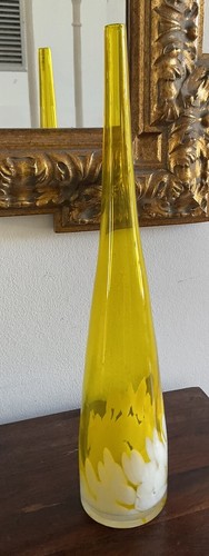 Lovely Yellow Italian Tall Vase- White Feathered Detail On Base