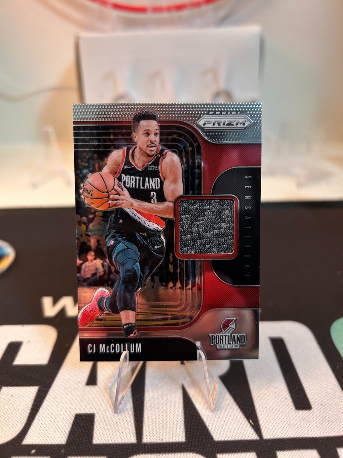 2019-20 PANINI PRIZM CJ MCCOLLUM SENSATIONAL SWATCHES GAME USED RELIC PATCH