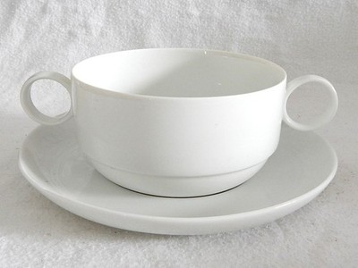 SUPPENTASSE ROSENTHAL STUDIO LINE AMBROGIO POZZI 2-teilig Tasse + runde UT weiss