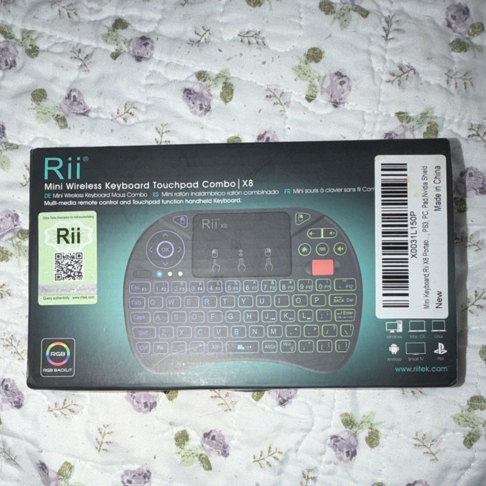 Rii Mini Wireless Keyboard X8 RGB Backlit Built-In Touchpad 