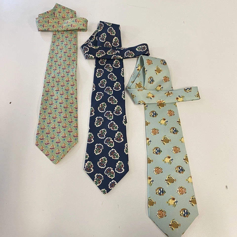 Banana Republic Hombres Corbatas de Seda Nudo Pez Floral Velero Lote de 3 9772 Foto 2 de 4