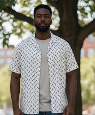 Amazon Essentials Dress Shirt Mens Short Sleeve XXL White with Birds Button Down