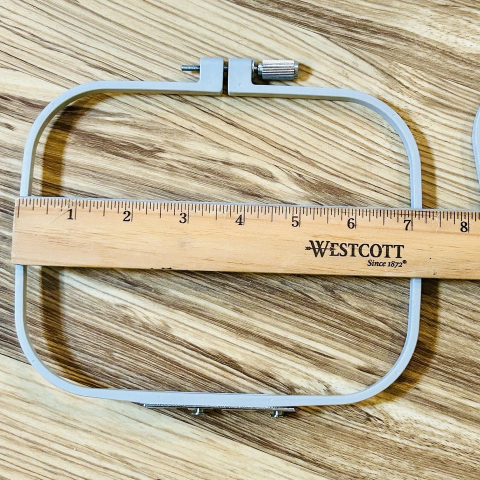 Brother Embroidery Hoop Set of 2 - 10.5" and 7" Replacements - Image 4 of 4