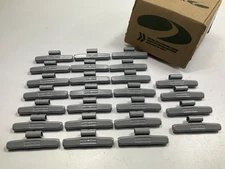 Plombco IAWFE-40 Wheel Weights, 40G 1.40 Oz Each - Box Of 25