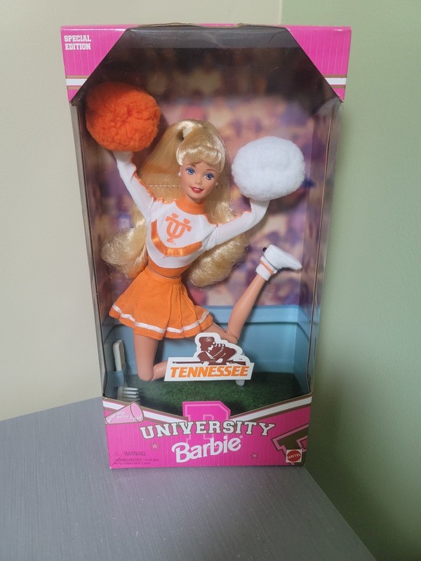 University Of Tennessee Barbie Doll Cheerleader Sports Collector Mattel NRFB