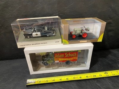 Eaglemoss IXO Adam Schuch truck w/ Deutz MTZ 120 1929 White Rose Police car