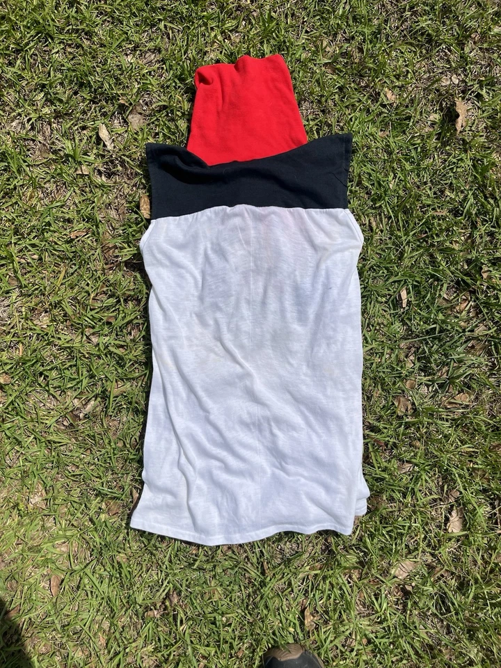 Camisa Devo Beautiful World Astronaut 1981 color negro sin mangas cuello alto talla M Foto 4 de 4