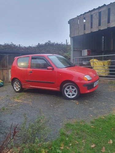 Fiat Seicento 988cc Abarth SX - Picture 1 of 4