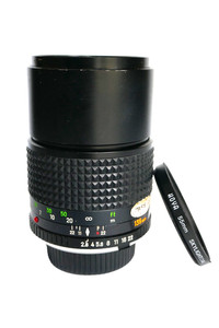 Minolta MD Tele Rokkor 135mm f/2.8 Telephoto Prime Lens (Excellent)