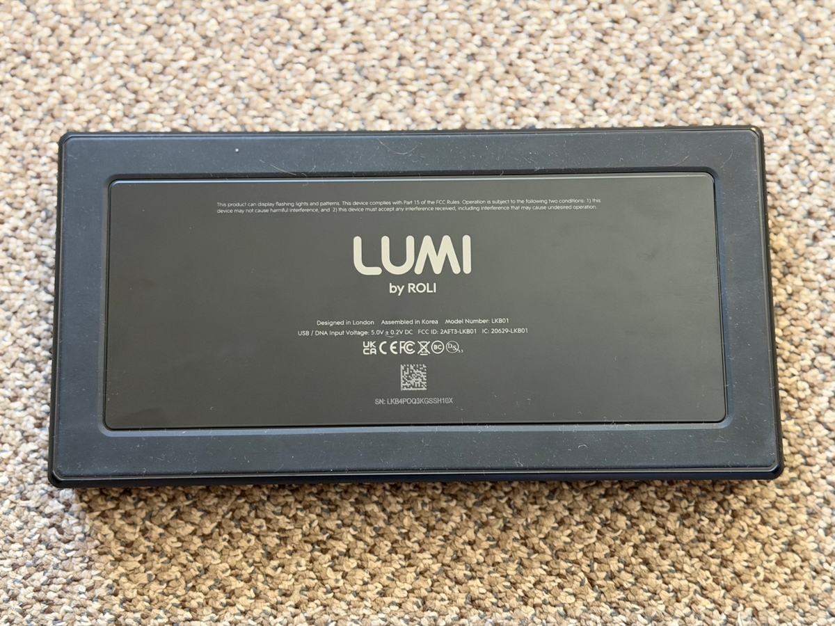 ROLI Lumi Keys Studio Edition Light Up Midi Keyboard BLACK w/Box