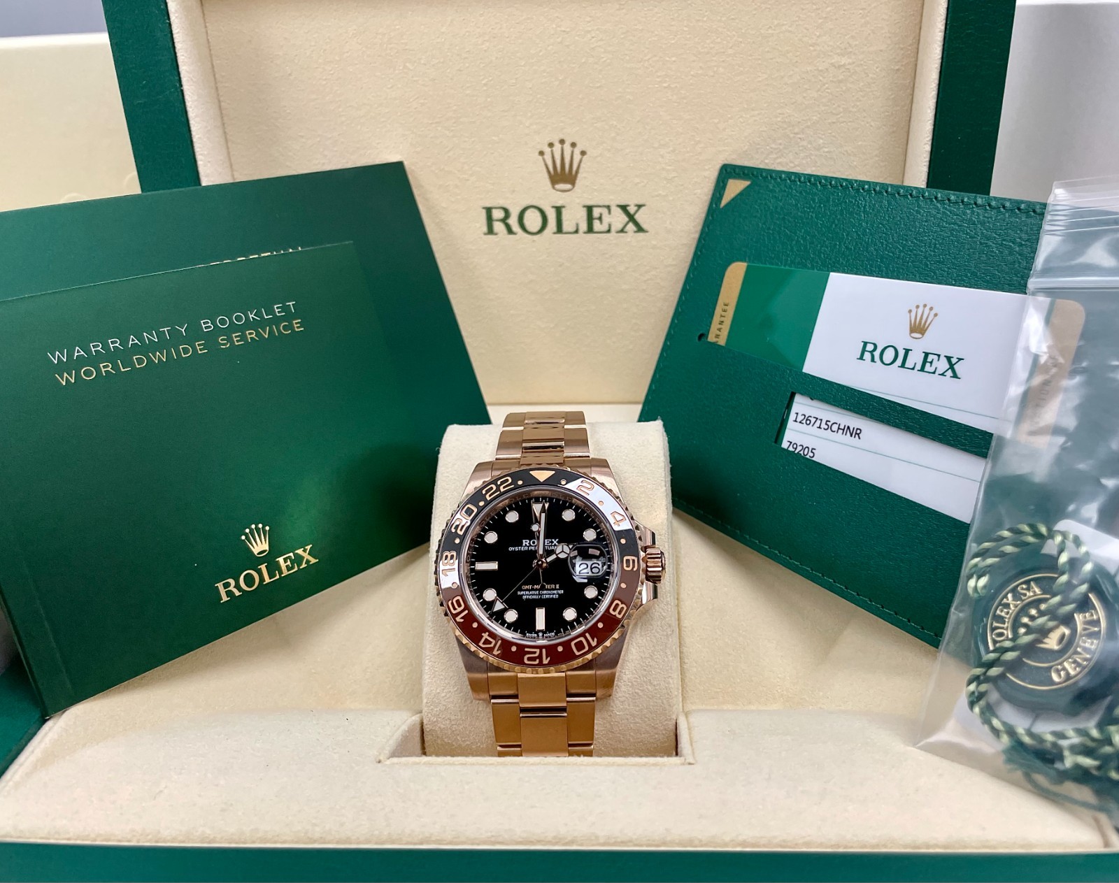 ROLEX GMT MASTER II ROOTBEER 126715CHNR FULL ROSE GOLD 18K FULL SET 2020 image 2
