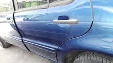 Porte arrière et accessoires Mercedes 400