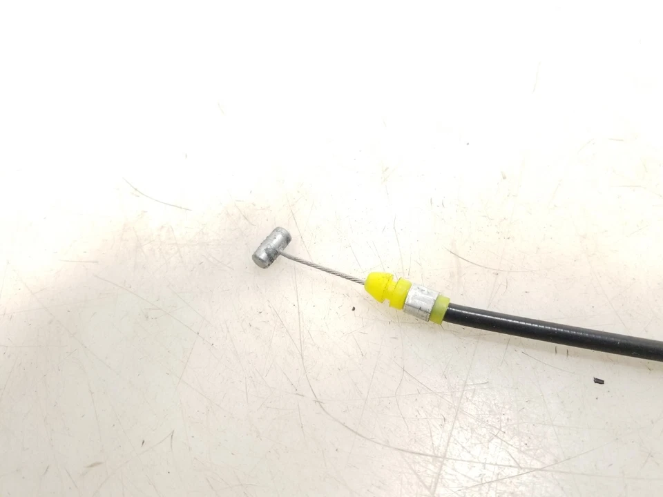 Línea de cable de asiento Suzuki GW250 L 2013 Foto 4 de 4