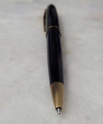 Parker 100 Cobalt Black GT Medium Point Ballpoint Pen - difficult