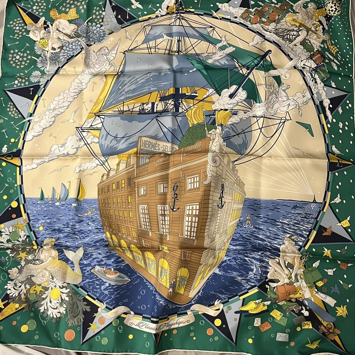 (HERMES)Hermes Flagship scarf 90 BRAND NEW - Hermes Flagship scarf 90/Émeraude / Bleu Jean