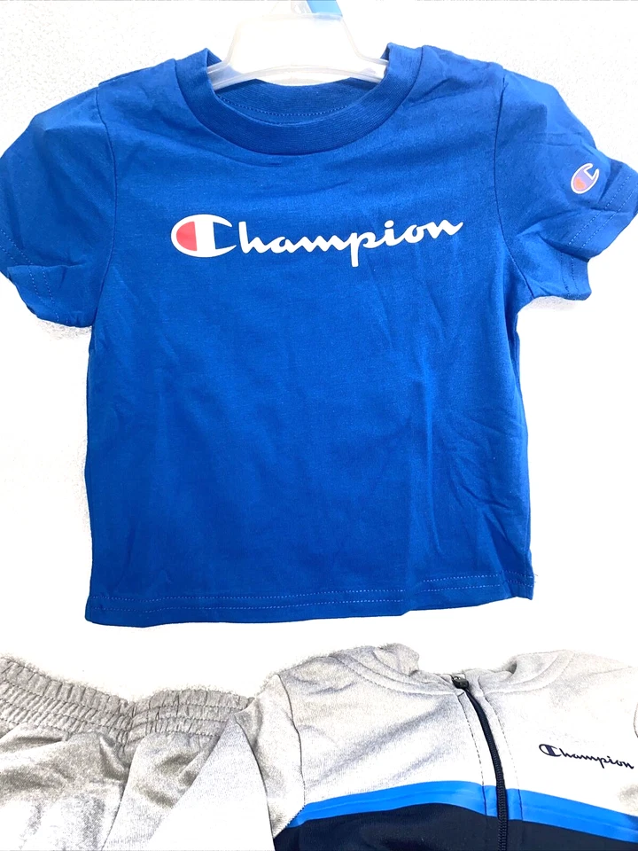 Juego de camiseta, sudadera con capucha y leggings Champion Boy’s 2T gris/azul pesado (3 piezas) Foto 4 de 4