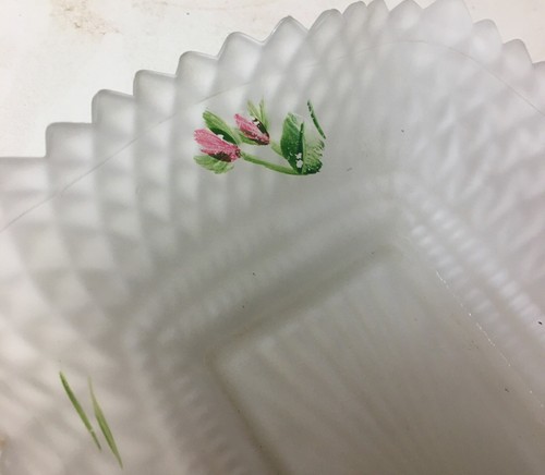 Vintage Pink Roses Frosted Satin Glass Candy Trinket Dish Shabby Chic Cottage - Picture 4 of 11