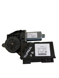 Volkswagen Touareg Fensterhebermotor Hinten Rechts 0130821764 2,5 Tdi 2005