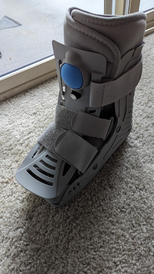 United Ortho USA16115 360 Air Walker Ankle Fracture Boot Medium Grey eBay
