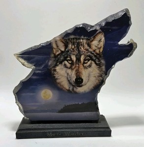 VTG Mystic Watcher Mysteries Of The Wild Howling Wolf Figure Bradford Exchange