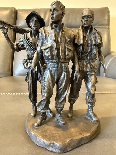 Franklin Mint 1988 Vietnam Veterans Fund Sculpture 3 Servicemen Frederick E Hart