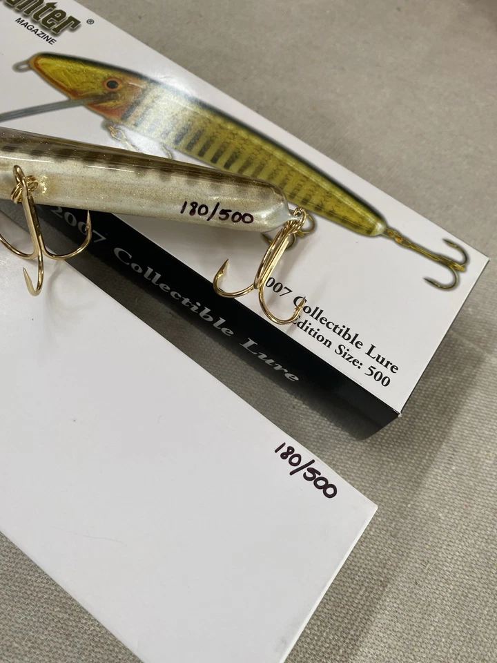 Señuelo coleccionable Musky Hunter Magazine Slammer Tackle 180 de 500 2007 Foto 2 de 4