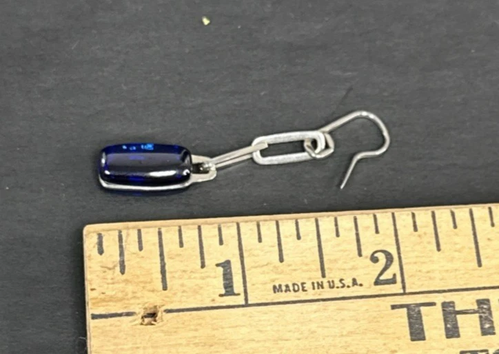 Дизайнерские серьги-крючки Rebecca серебристого тона и синего стекла висячие! 32 - Изображение 4 из 4